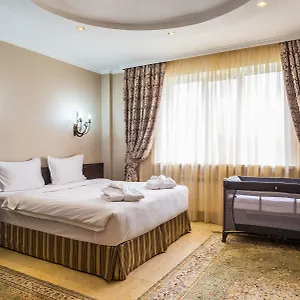 Royal Petrol 3* Алматы
